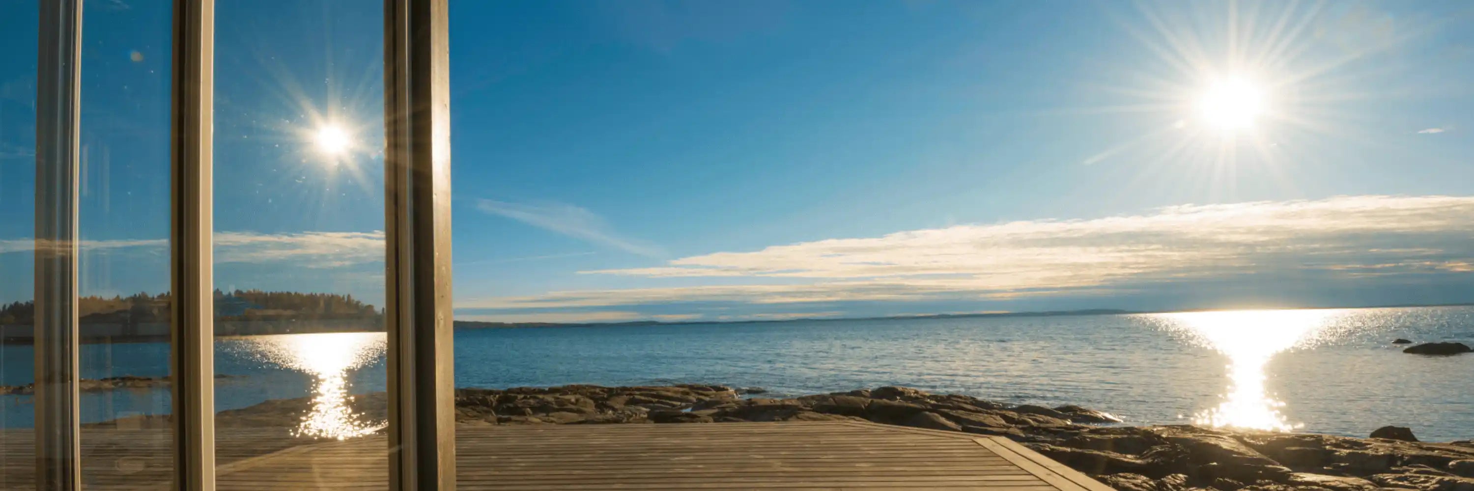 KesĂ€lahjat yrityksille â juomapullo ja piknik-setti yrityksen logolla