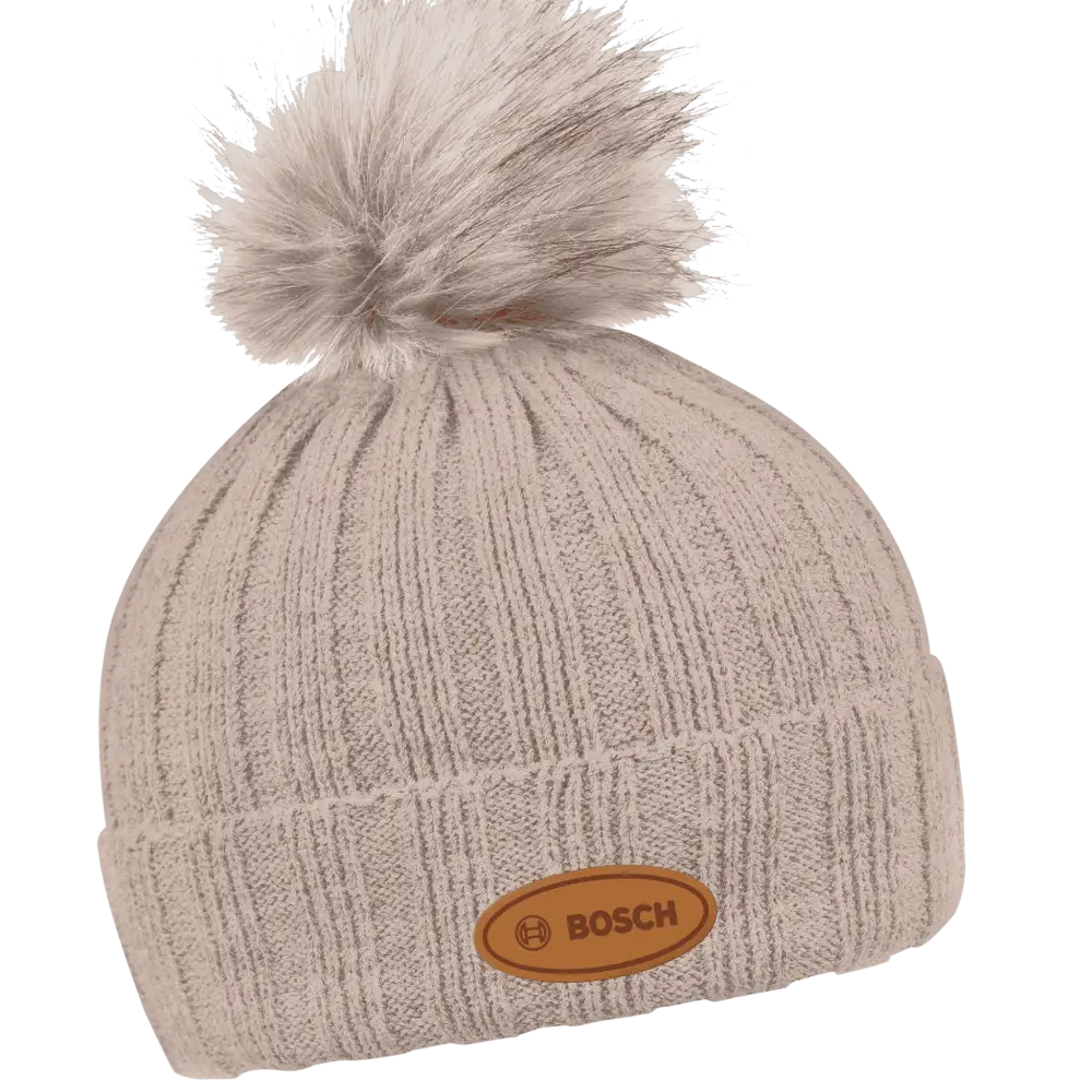 Rib Fur Naisten Tupsupipo omalla logolla (coFEE 3048) - Beige pipo, logo laser-merkattu nahkamerkki.