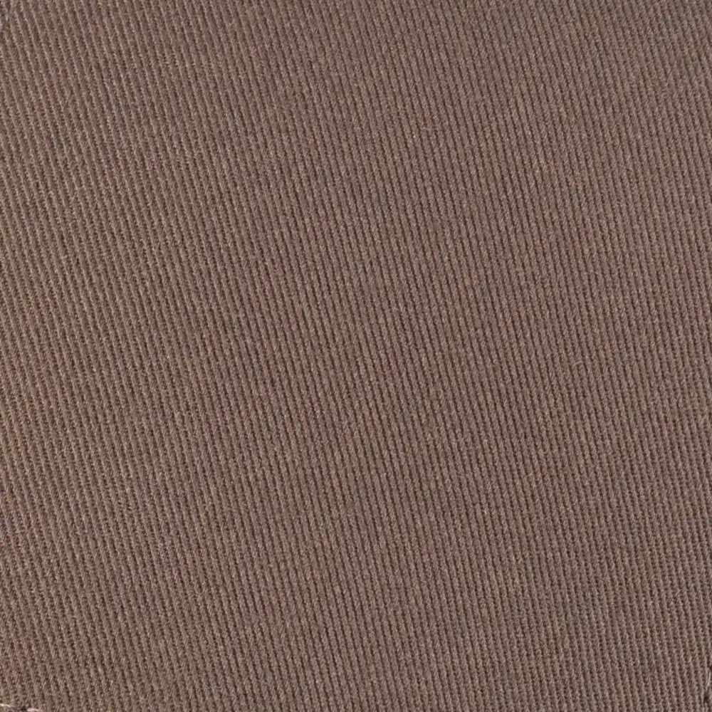 Lähikuva ruskean Rayon 4350 lippiksen heather-kankaasta.