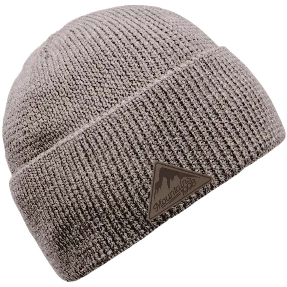 Saana 100% Merinovillapipo omalla logolla - Harmaa oma logo toteutettu nahkamerkillä.