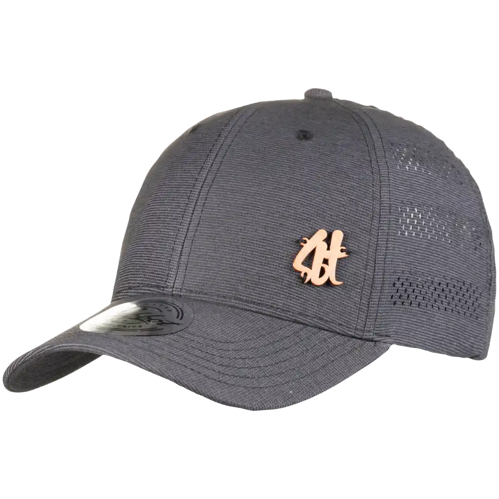 Esimerkki metallilogo malli lippis omalla logolla. Kuvassa Power lippis ZigiZagin valikoimasta.