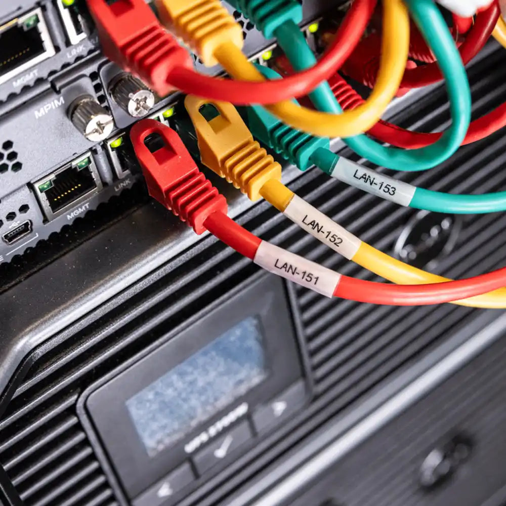 Brother PT-E560BTVP Pro -tarratulostin – Ammattilaisen Valinta Jopa 24mm Tarraleveyteen - Brother PT-E560BTVP