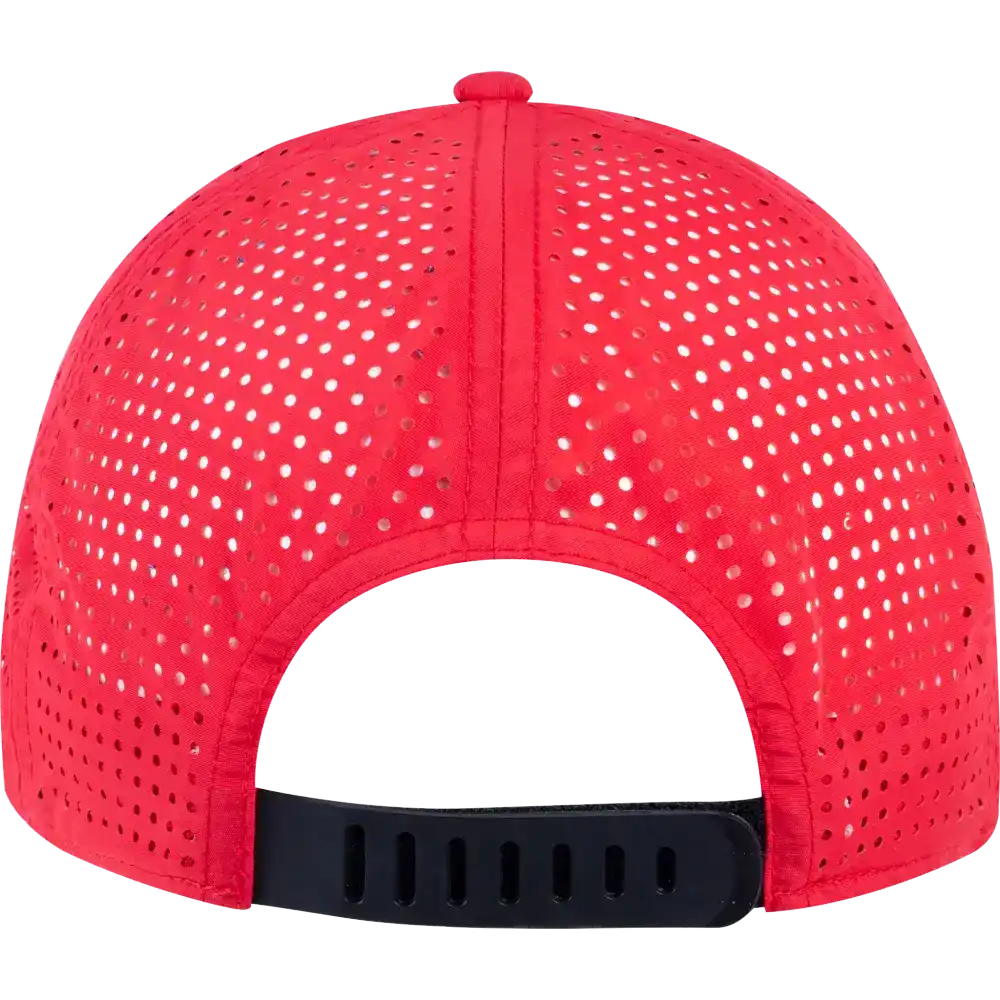 Punainen Taslon lippis omalla logolla. Takaosan rubber velcro sÀÀtö