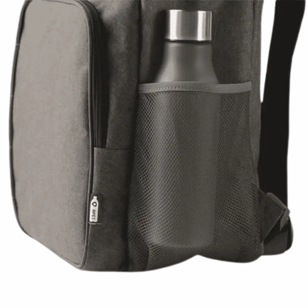 MONTECOOL-kylmÀlaukun joustava sivutasku, jossa on juomapullo