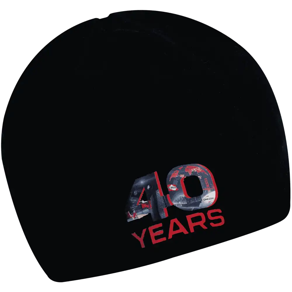 Fleece trikoopipo omalla logolla - DTF printtaus ZigiZagilta