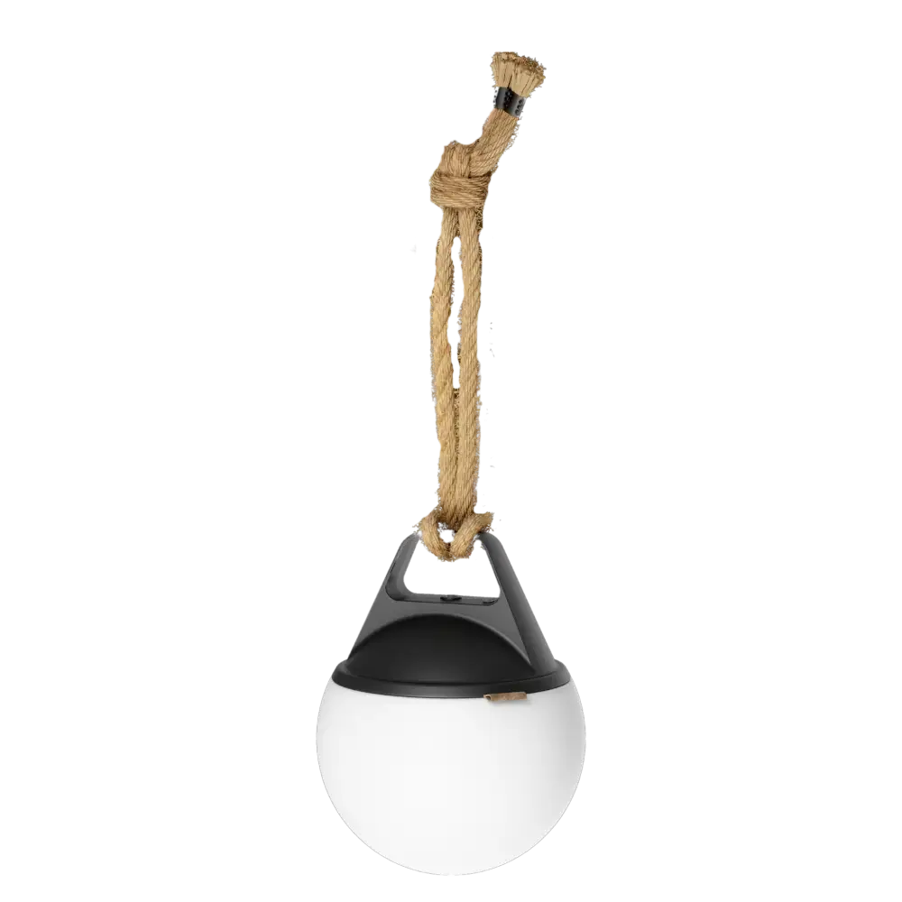 Kannettava SACKit Light 150 -valaisin ja sen hamppuköysi, valo sammutettuna