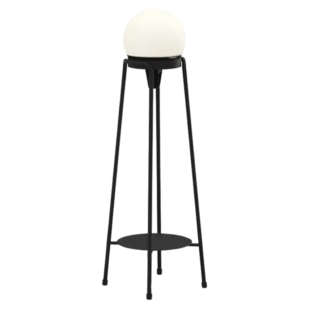 SACKit Light 150 -valaisin SACKit Patio Ø14 -jalustalla esillä