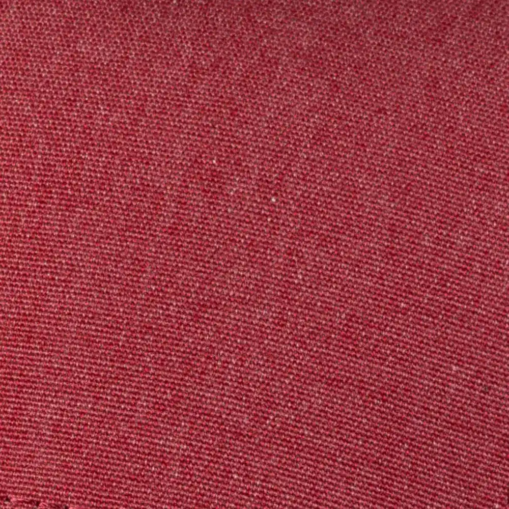 Burgundy Recycled Canvas lippis. LĂ€hikuva kangas materiaalista.