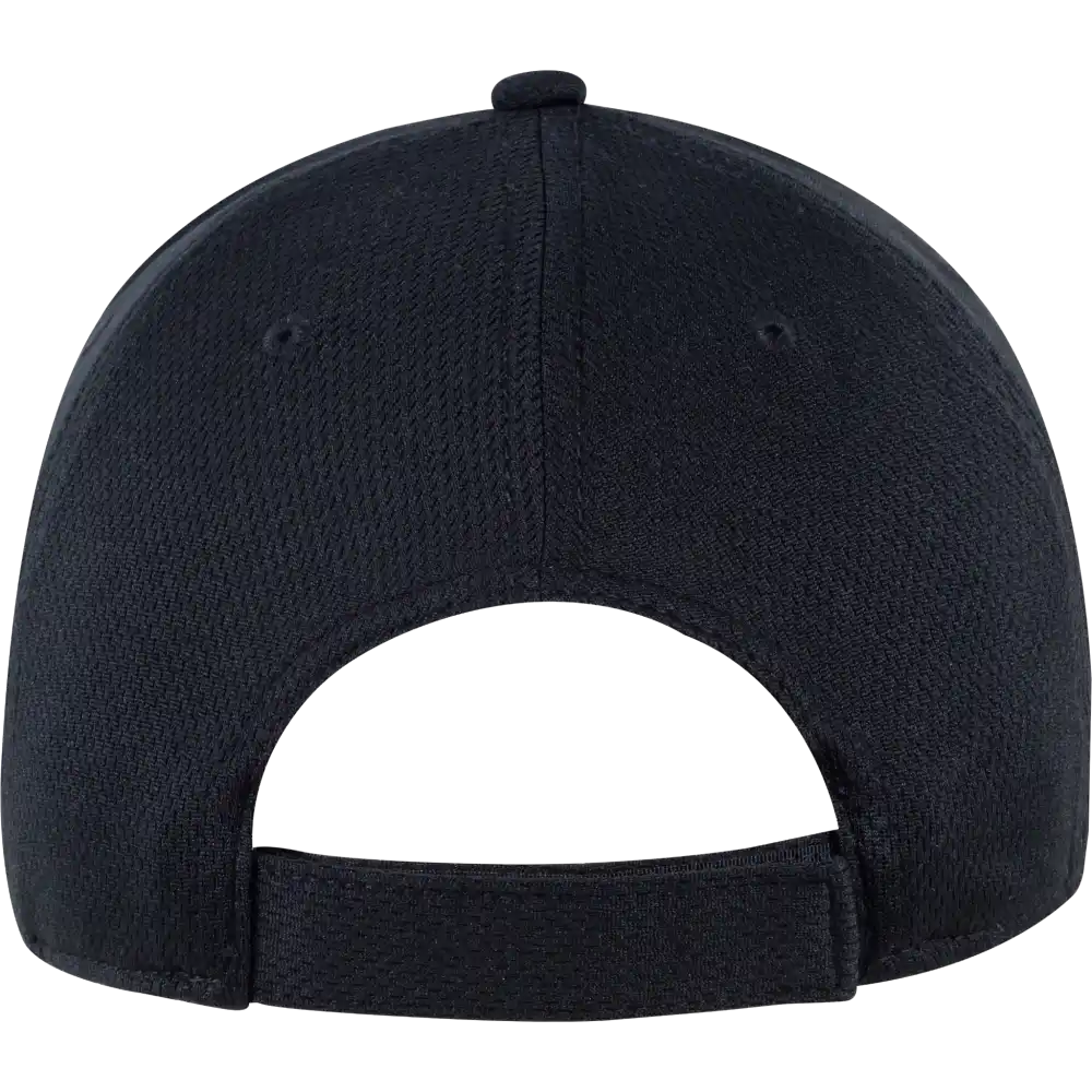 Recycled cool comfort mainoslippis omalla logolla sÀÀdettÀ takakiinnitys.