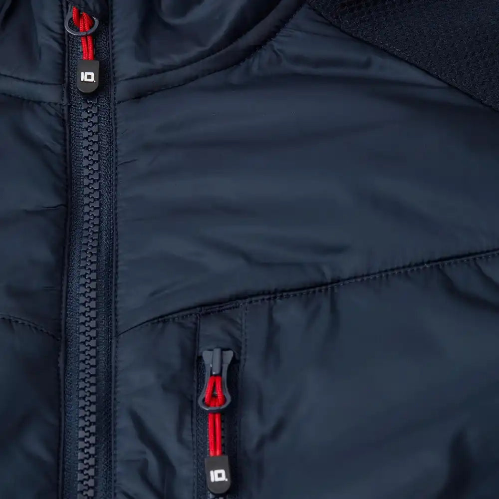 LĂ€hikuva â rintatasku, kaulus ja vetoketju (IDÂź 0721)