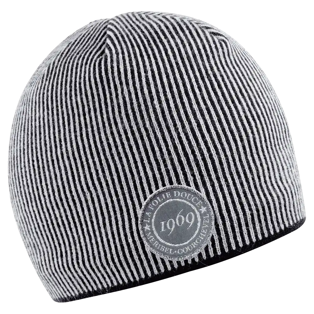 Stripe Pipo omalla logolla (coFEE 3013) - Väri valkoinen kangasmerkki logo