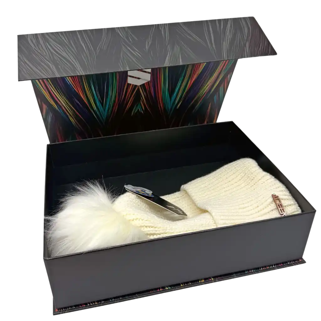 Lahjarasia pipolle - Pipo omalla logolla - Kustomoitu pipo - ZigiZag