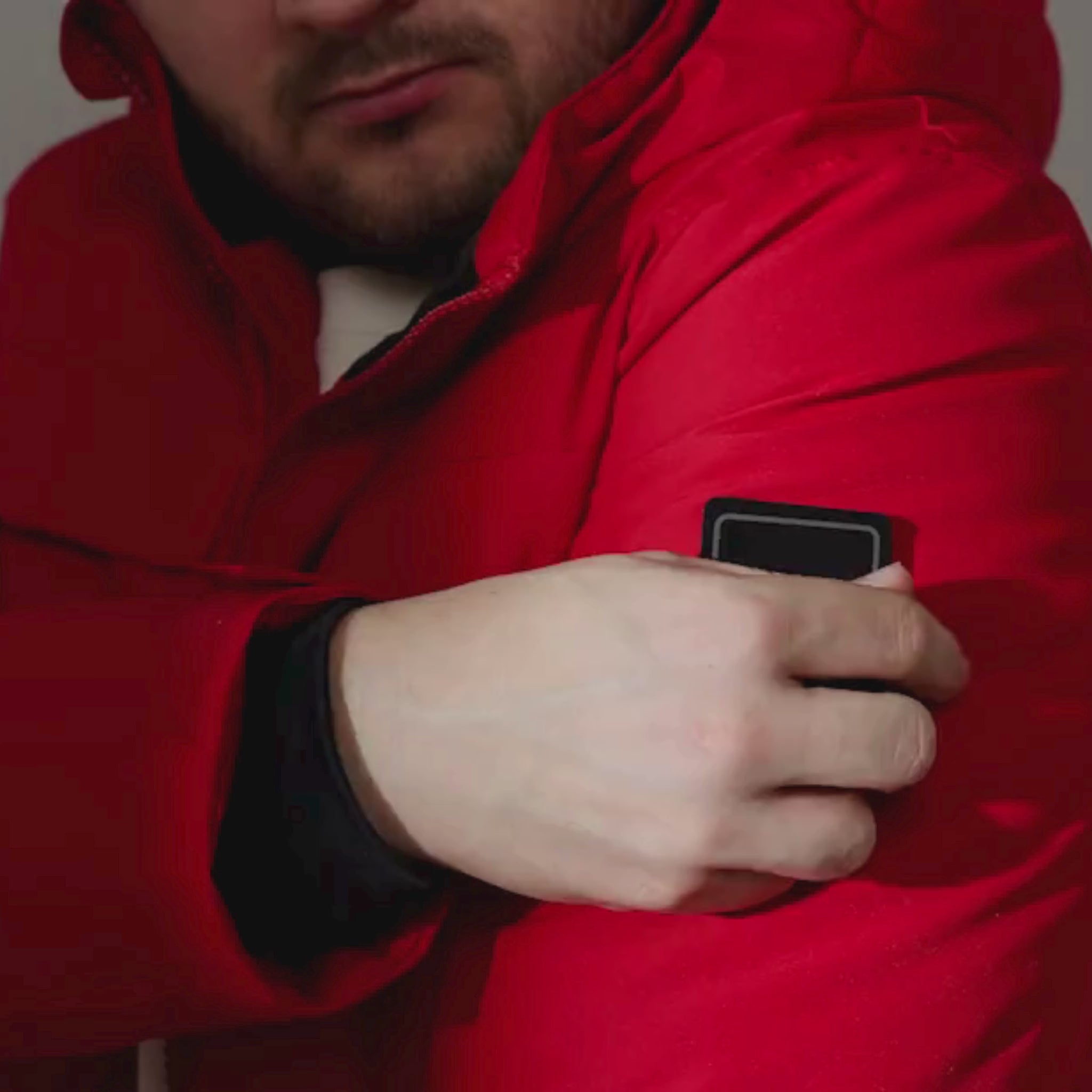 Tuotevideo: Hooded Winter Jacket takki omalla logolla esittely (ID® 0842)