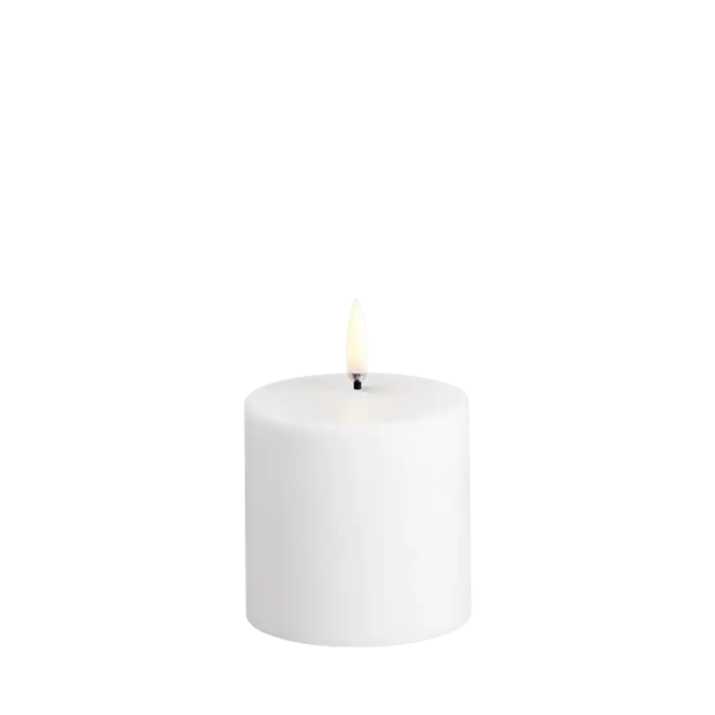 Uyuni ladattava LED-pöytäkynttilä (6.8cm) aidon näköisellä 3D-liekillä – tyylikäs yrityslahja